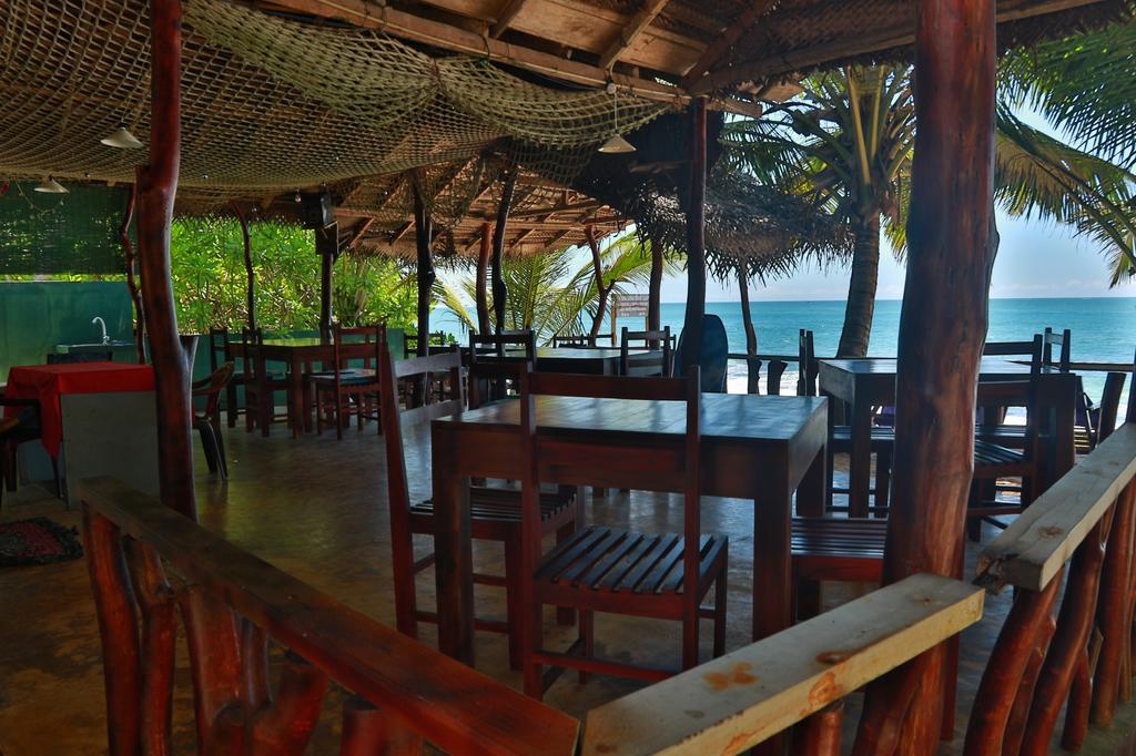 Panorama Rock Cafe Bed & Breakfast Tangalle Dış mekan fotoğraf
