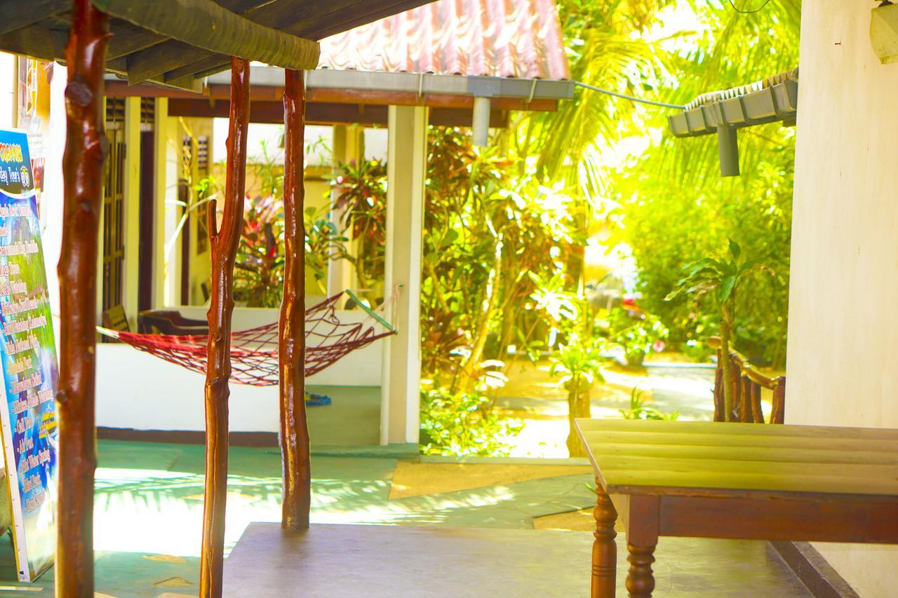 Panorama Rock Cafe Bed & Breakfast Tangalle Dış mekan fotoğraf