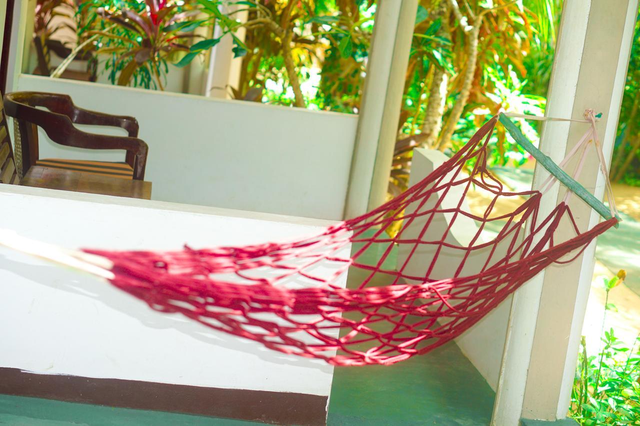 Panorama Rock Cafe Bed & Breakfast Tangalle Dış mekan fotoğraf